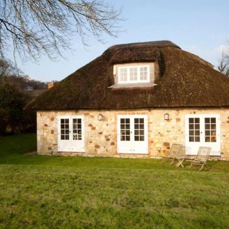 The Lodge: Adorable, Romantic Thatched Cottage Freshwater Exterior foto